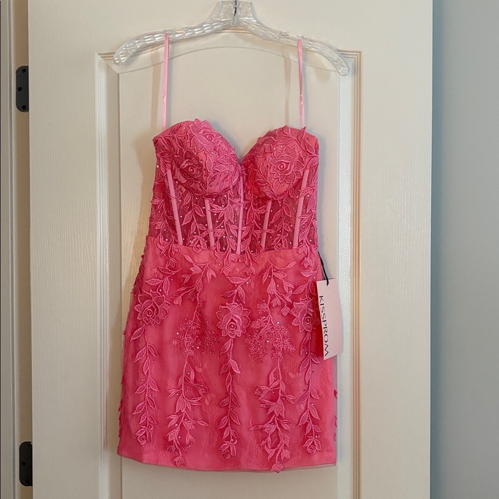 Storia Pink Floral Mini Dress